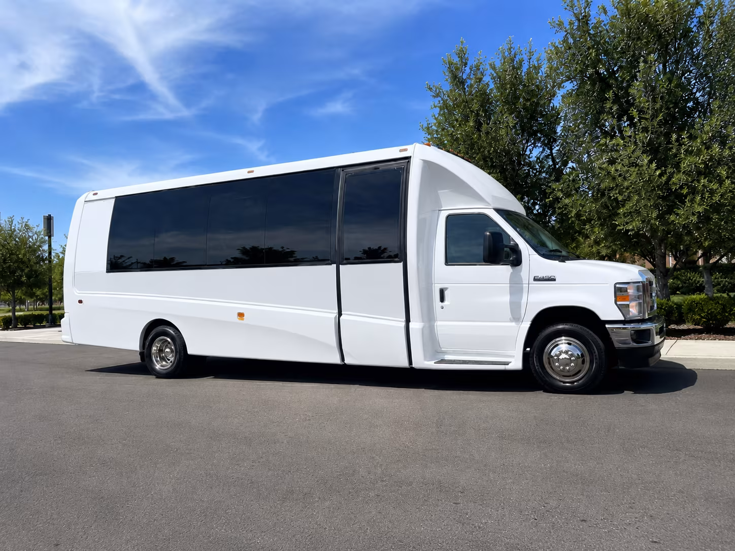antelope valley wine trail group tours party buses minibuses and more