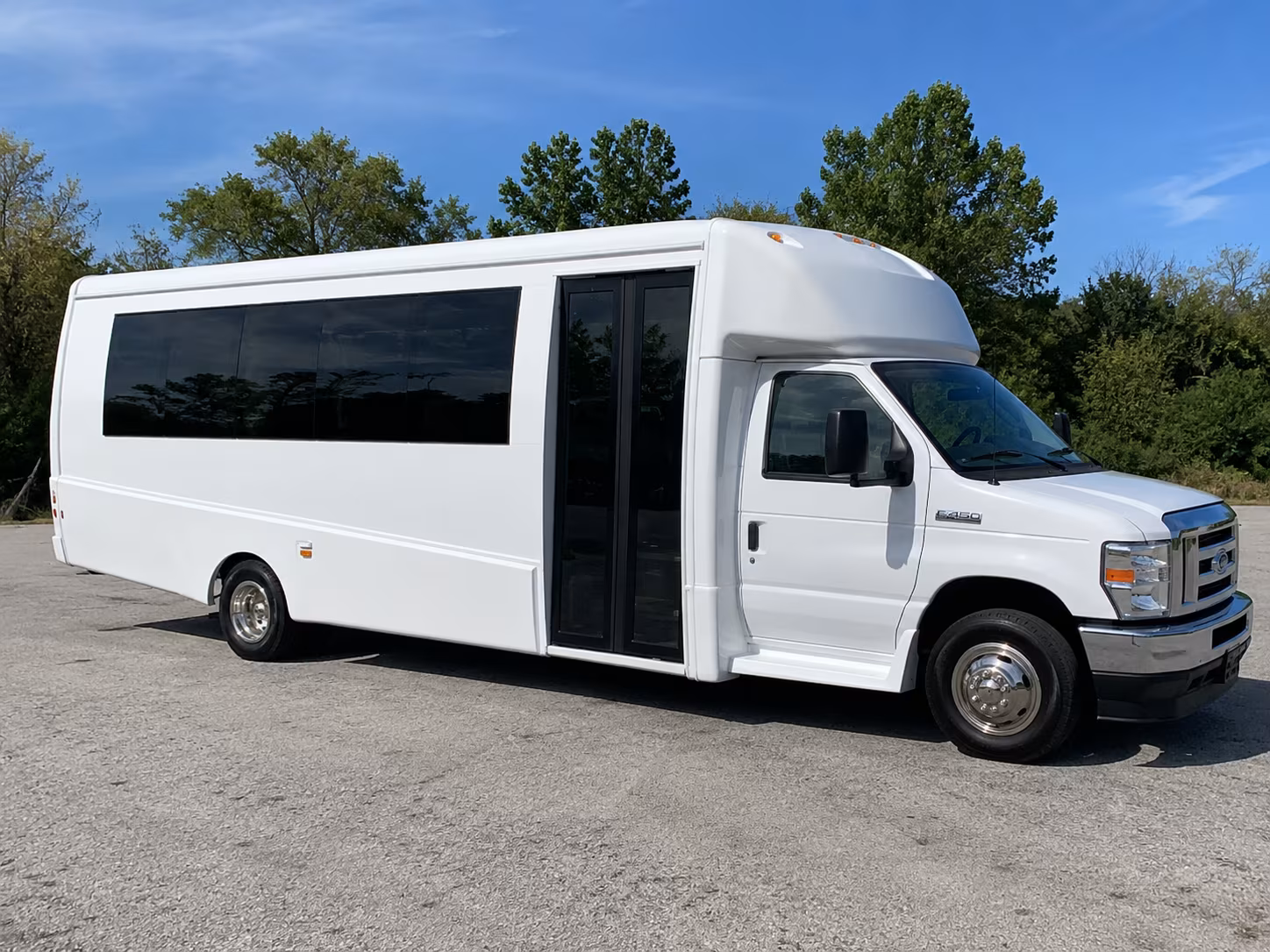 burbank keep your group together with burbank prom bus rentals