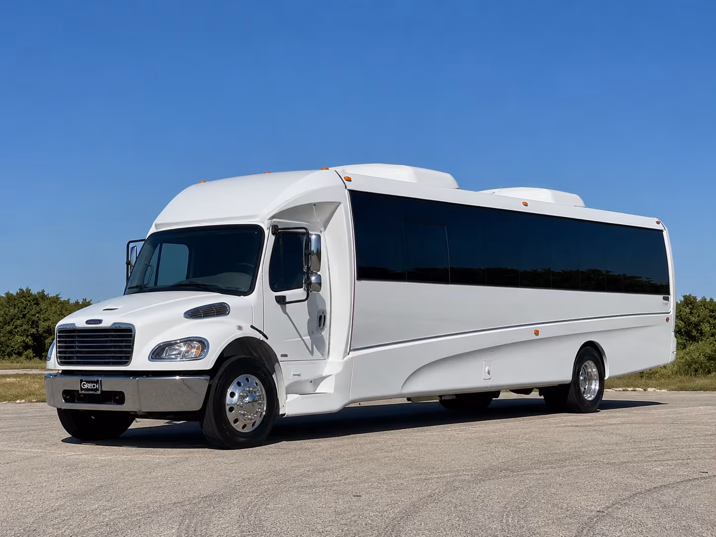 burbank private bus rentals for burbank concerts and festivals