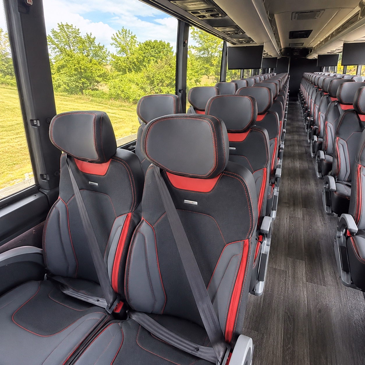 palmdalecharterbuscompany com makes finding conference and off site event transportation simple