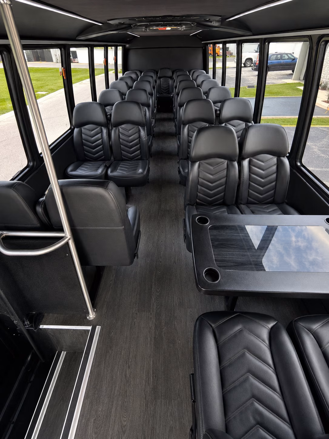 thousand oaks charter a bus for your thousand oaks church group