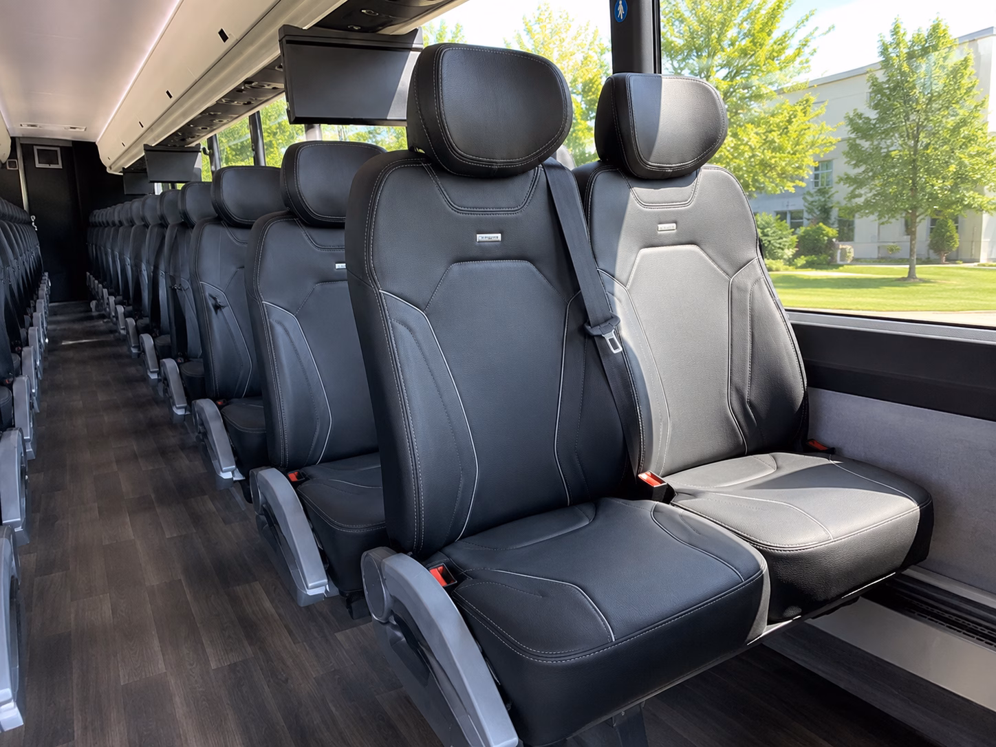 torrance book charter bus rentals for corporate travel in torrance